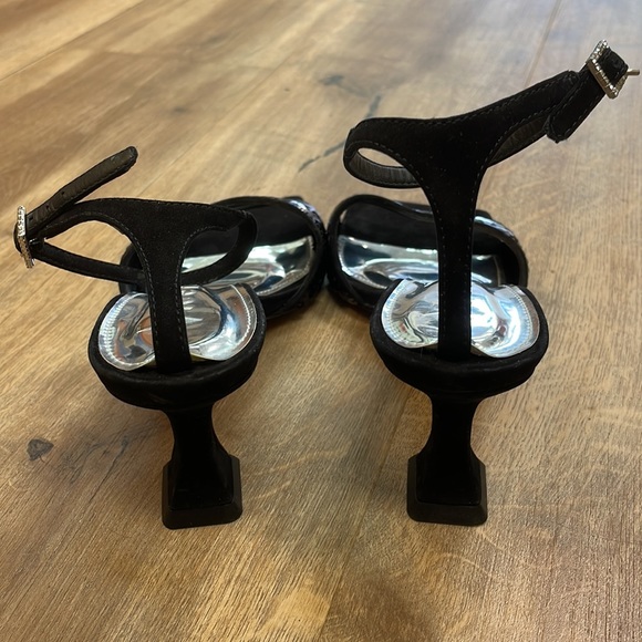 New Women’s Vicenza Sequin Heels By Anthropologie!!🔥🔥🔥 - Picture 11 of 13